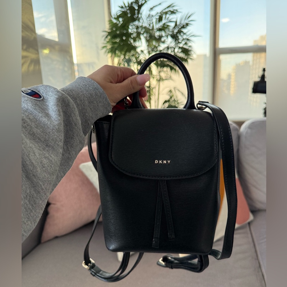 DKNY Lex black leather Handbag/ Backpack